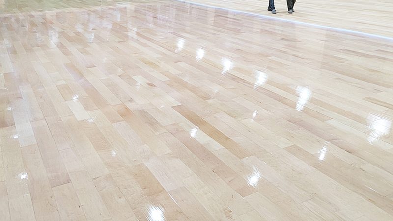 多层实木地板：揭秘工程用地板的选材与工艺